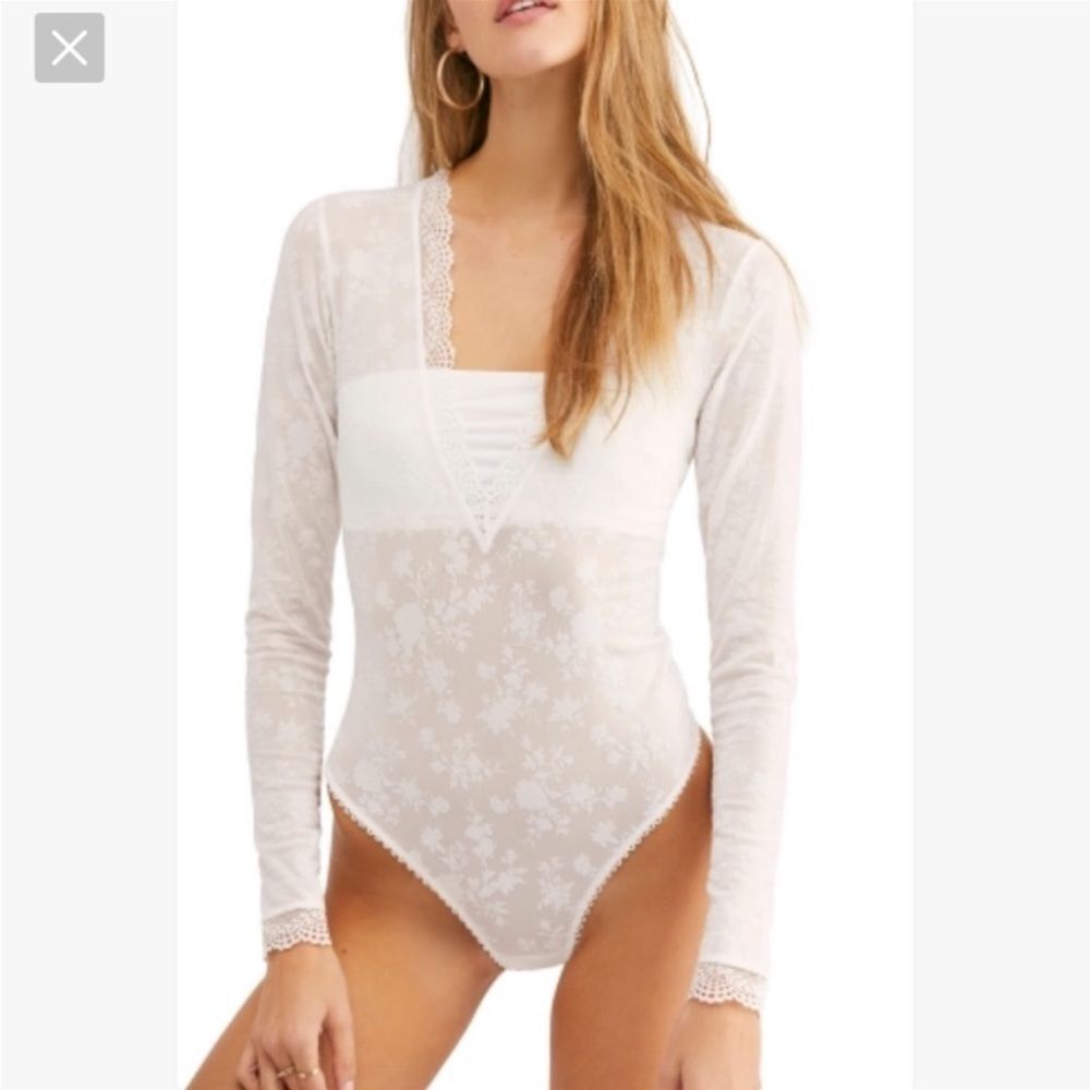 Free People Babes In Bandeaus Lace Bodysuit In White